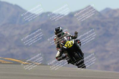 media/May-15-2022-SoCal Trackdays (Sun) [[33a09aef31]]/Turn 9 (11am)/